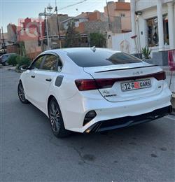 كيا سيراتو
